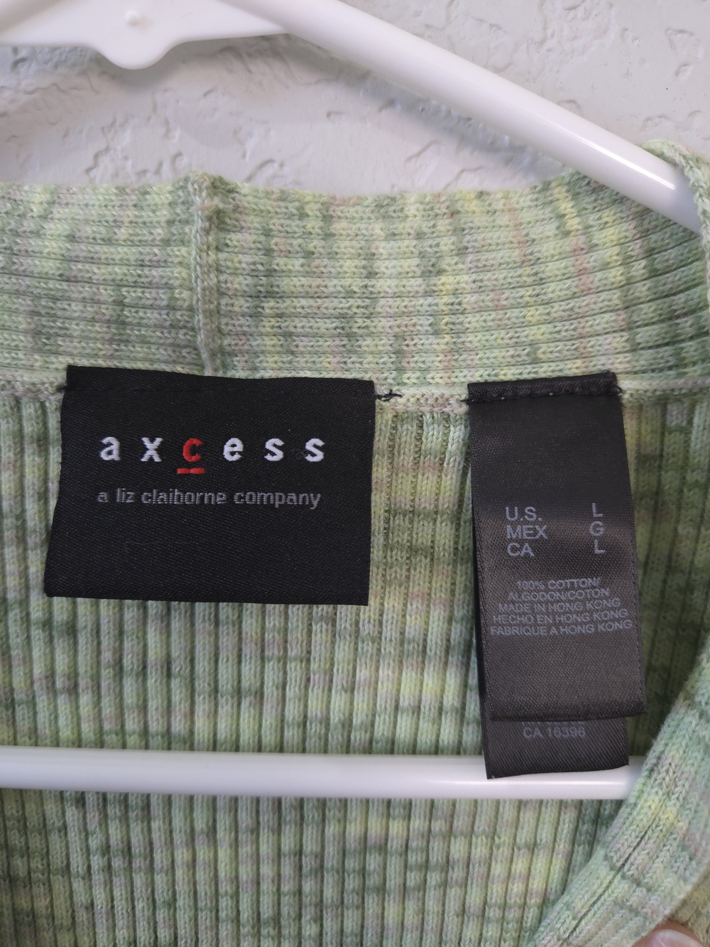 AXCESS Green Ribbed V-Neck Knit Tank - Picture 2 of 7